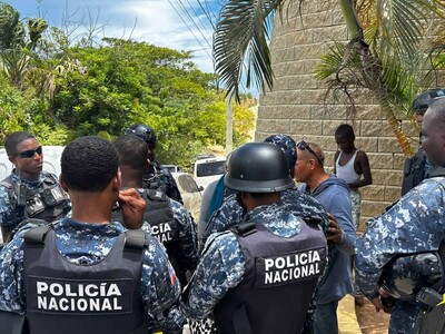 protestas-en-barahona-por-reparacion-de-calles-deterioradas-a8b4b0bc-focus-0-0-400-300