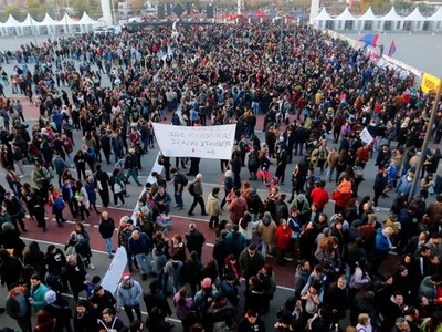 protestas-en-chile-por-dictadura-de-pinochet-y-detenciones-4bbe4676-focus-0-0-400-300