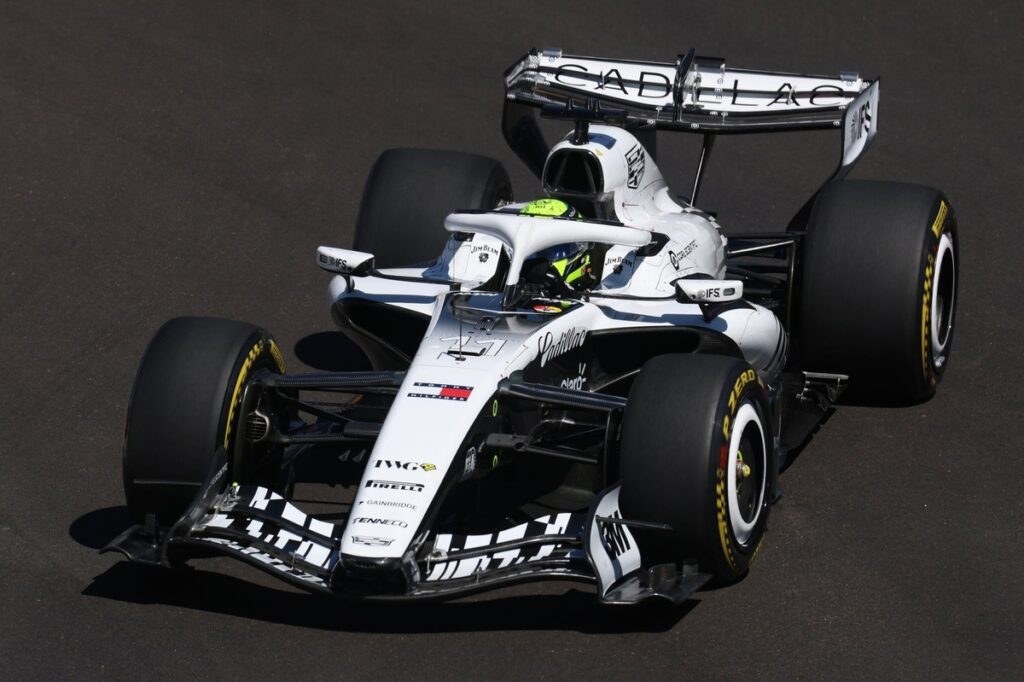sergio-perez-cadillac