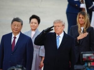 US President Trump meets Chinese President Xi at Joint Base Andrews