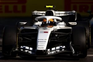 valtteri-bottas-cadillac-racin
