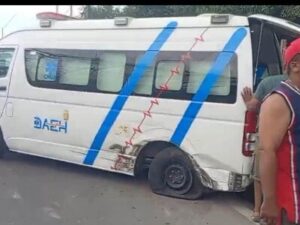 yipeta-impacta-ambulancia-en-emergencia-y-motorista-resulta-herido-en-santiago-a63d7bd6-focus-0-0-400-300