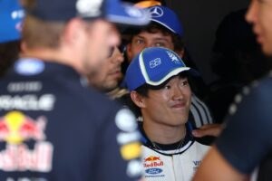 yuki-tsunoda-racing-bulls-2