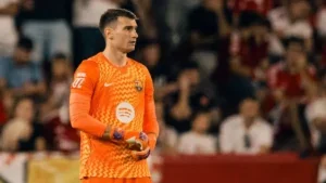 Andy Bara asegura que Livakovic podría disputar hasta diez partidos esta temporada