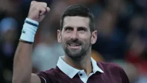 Accidentado título 102 de Djokovic, campeón en Pekín