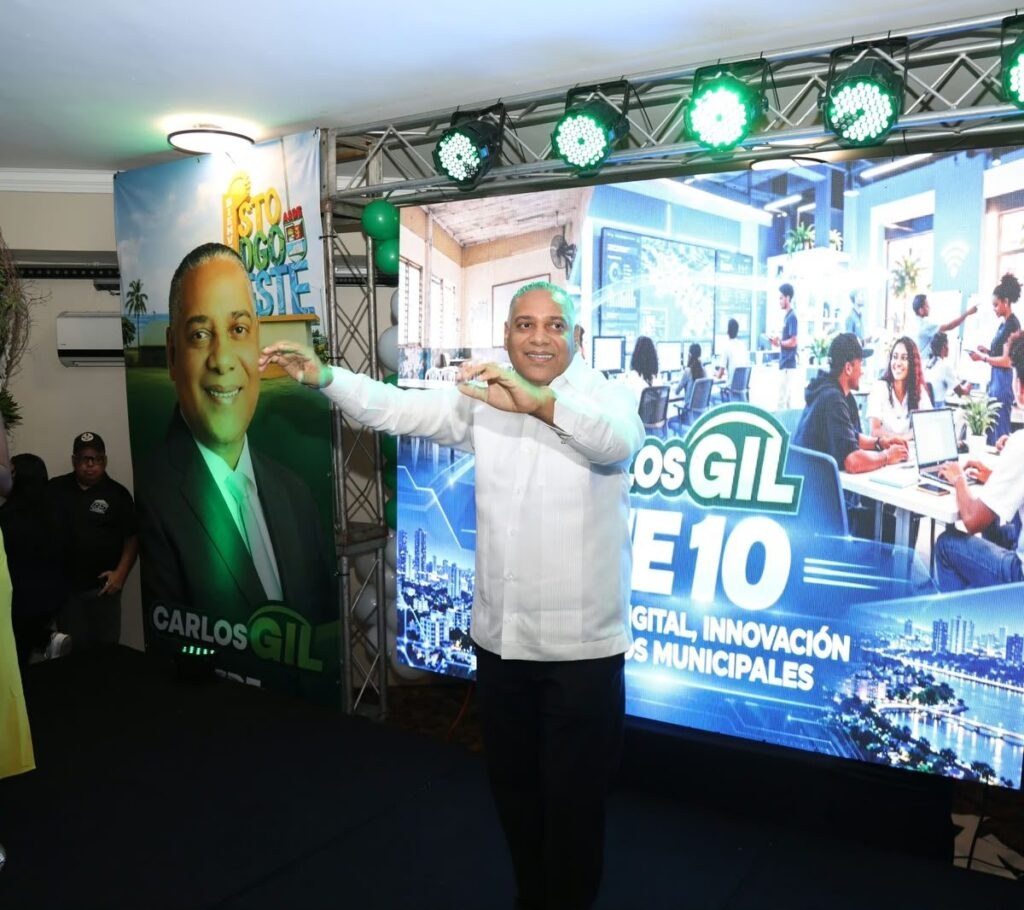 Diputado Carlos José Gil anuncia aspiraciones a la Alcaldía de SDE