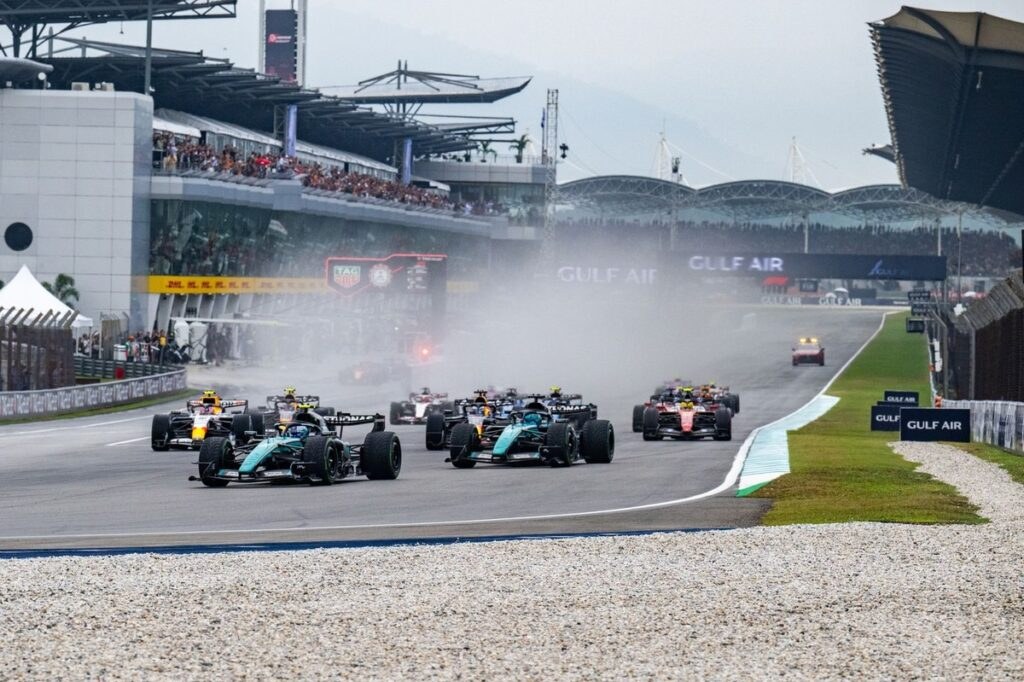 andrea-kimi-antonelli-mercedes-1