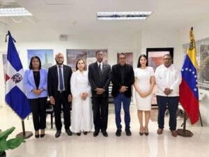 consulado-dominicano-en-caracas-reabre-sus-puertas-35d708d1-focus-0-0-400-300
