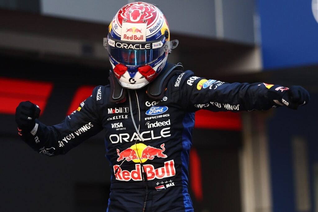 max-verstappen-red-bull-racing-2