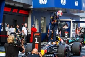 max-verstappen-red-bull-racing-3