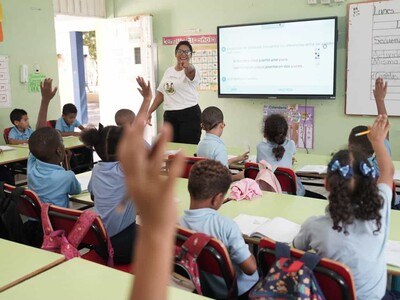 minerd-confirma-disponibilidad-de-docentes-en-republica-dominicana-ea5028f1-focus-0-0-400-300
