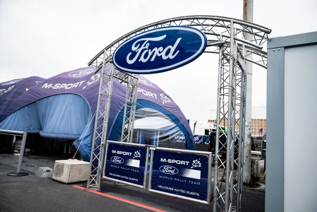 parque-de-servicio-de-m-sport-